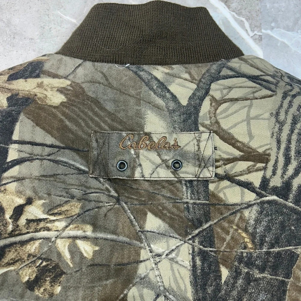 Cabelas Real Tree Hardwoods Camo Bomber Jacket Men Small Goose Down Hunting Coat